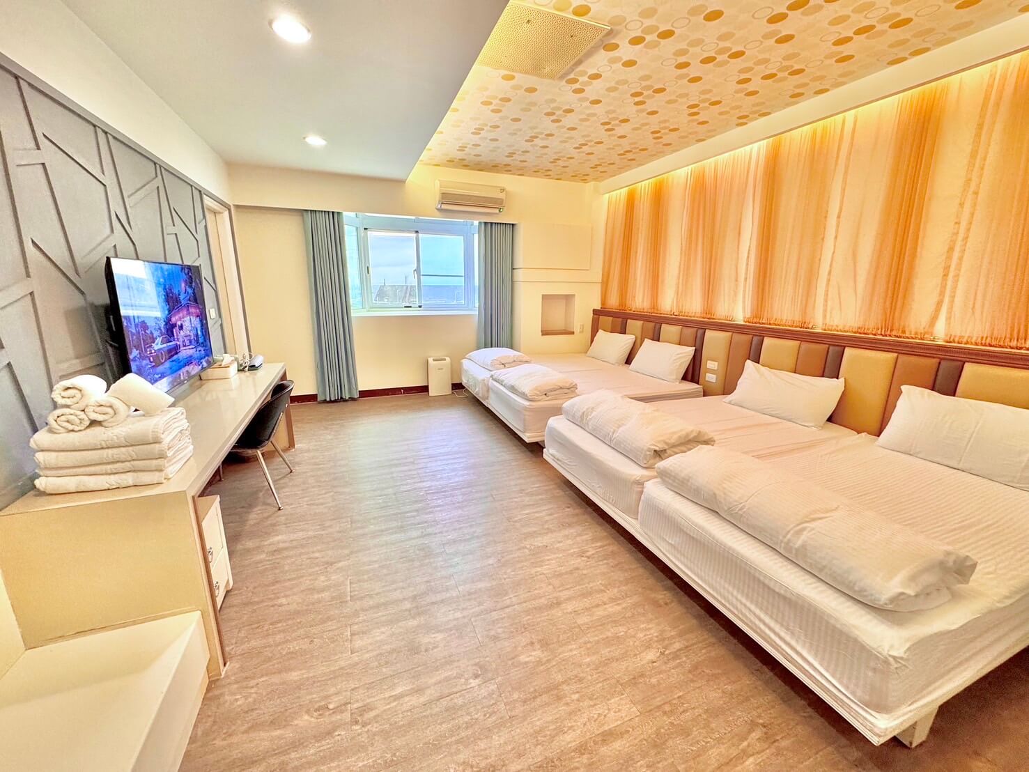 綠島海灣會館海景四人房（四單床）｜潛友家庭同行首選｜Bay Resort Ocean-view Quad, Green Island